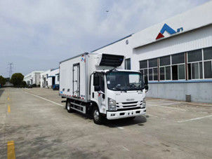Un bon prix. 4KH1CN6LB Isuzu camion réfrigéré Isuzu congélateur fourgon à deux roues motrices arrière en ligne