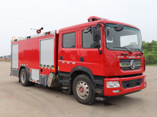 Un bon prix. Camions de sauvetage des incendies de Dongfeng RWD 2WD Camion de sauvetage des incendies lourds en ligne