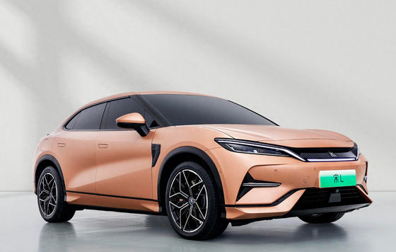 Un bon prix. BYD Song L Sedan 5 places à deux roues motrices 4×2 Autonomie de 500 kilomètres en ligne